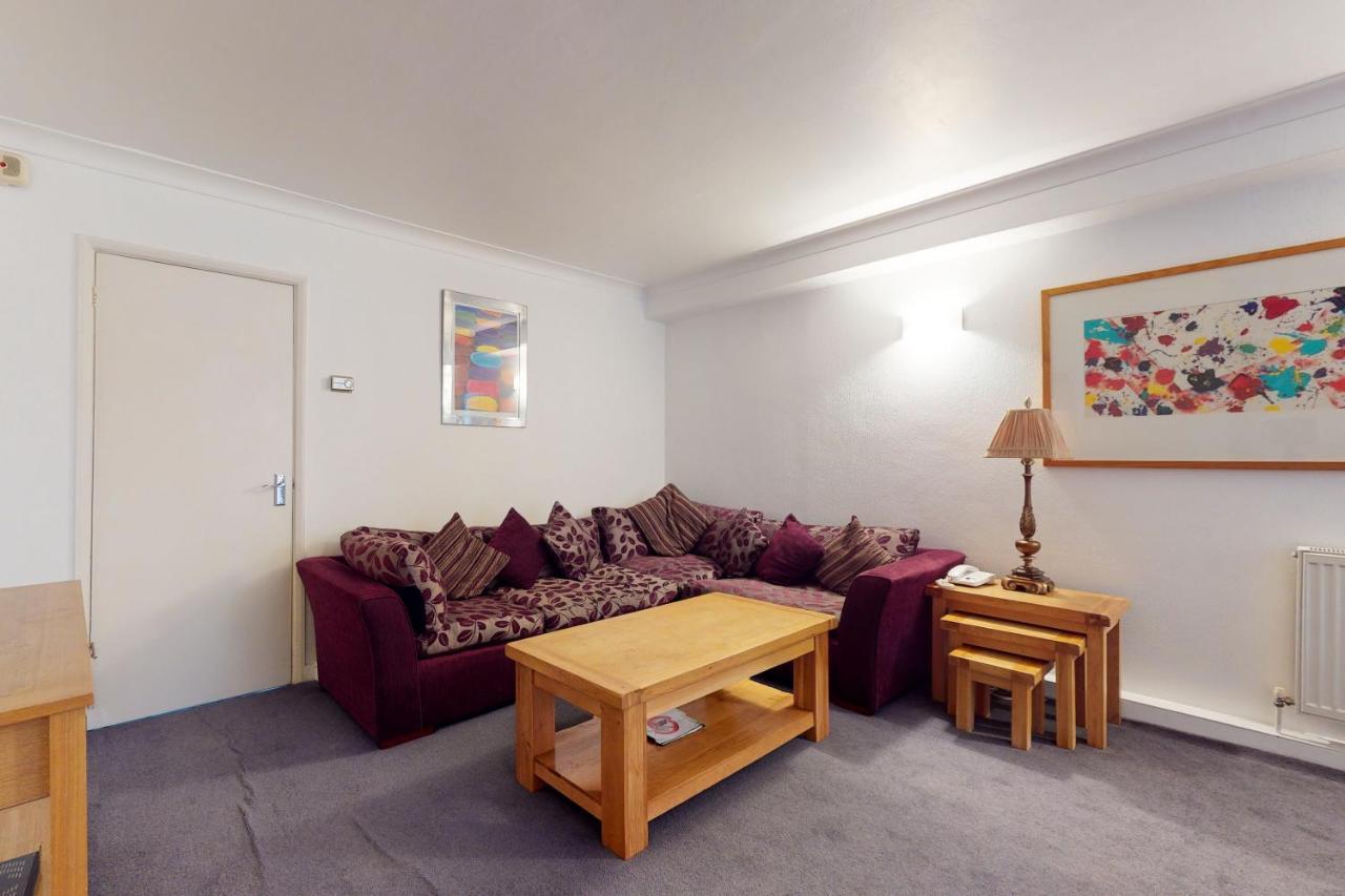 Hertford Court Лондон Экстерьер фото