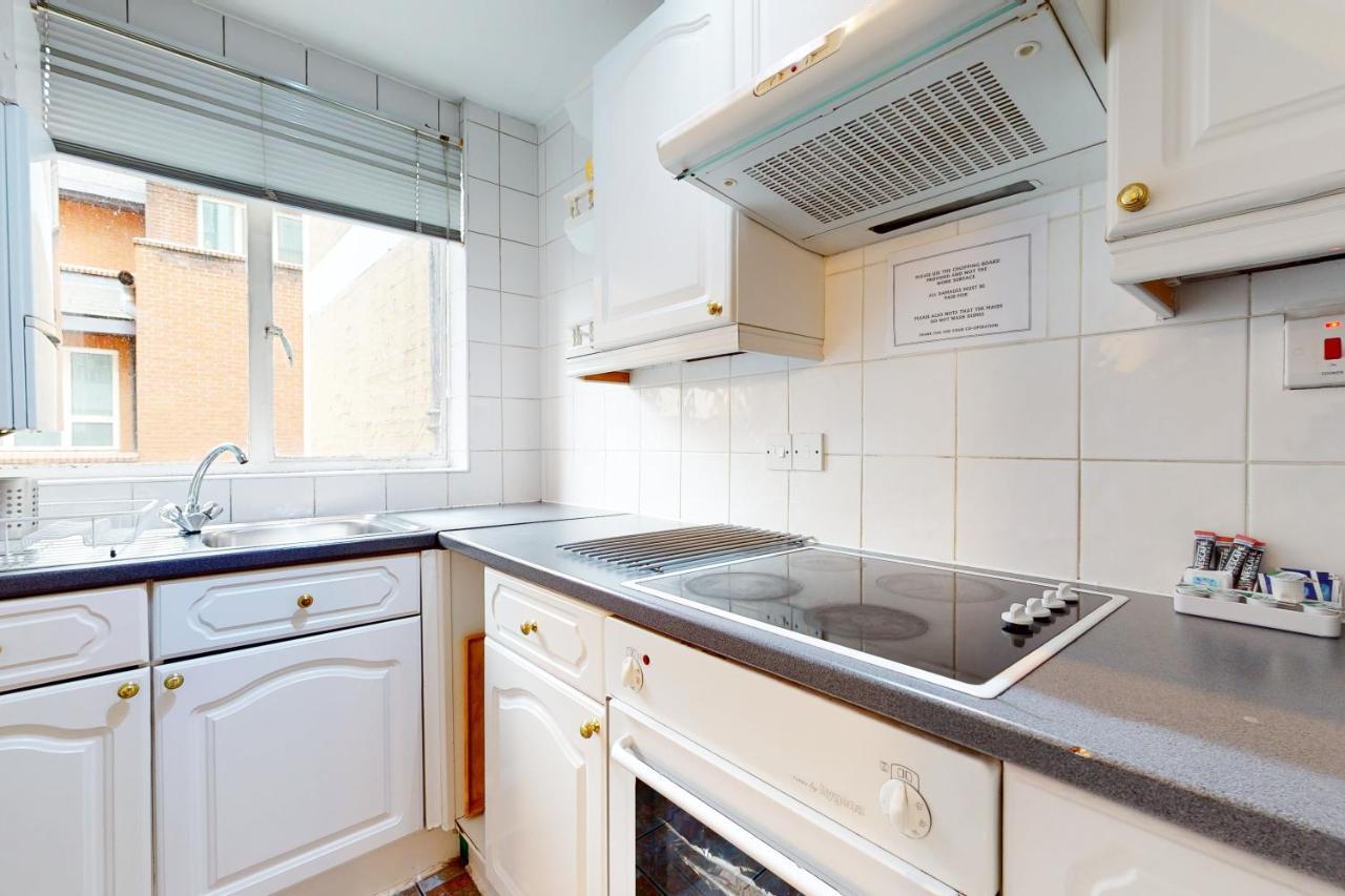 Hertford Court Лондон Экстерьер фото